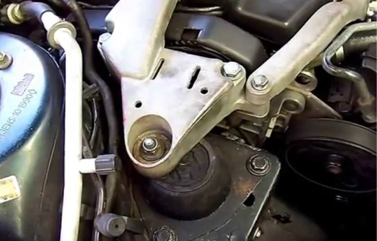 Coxim do Motor: Qual a Sua Função e O Que Causa Danos?